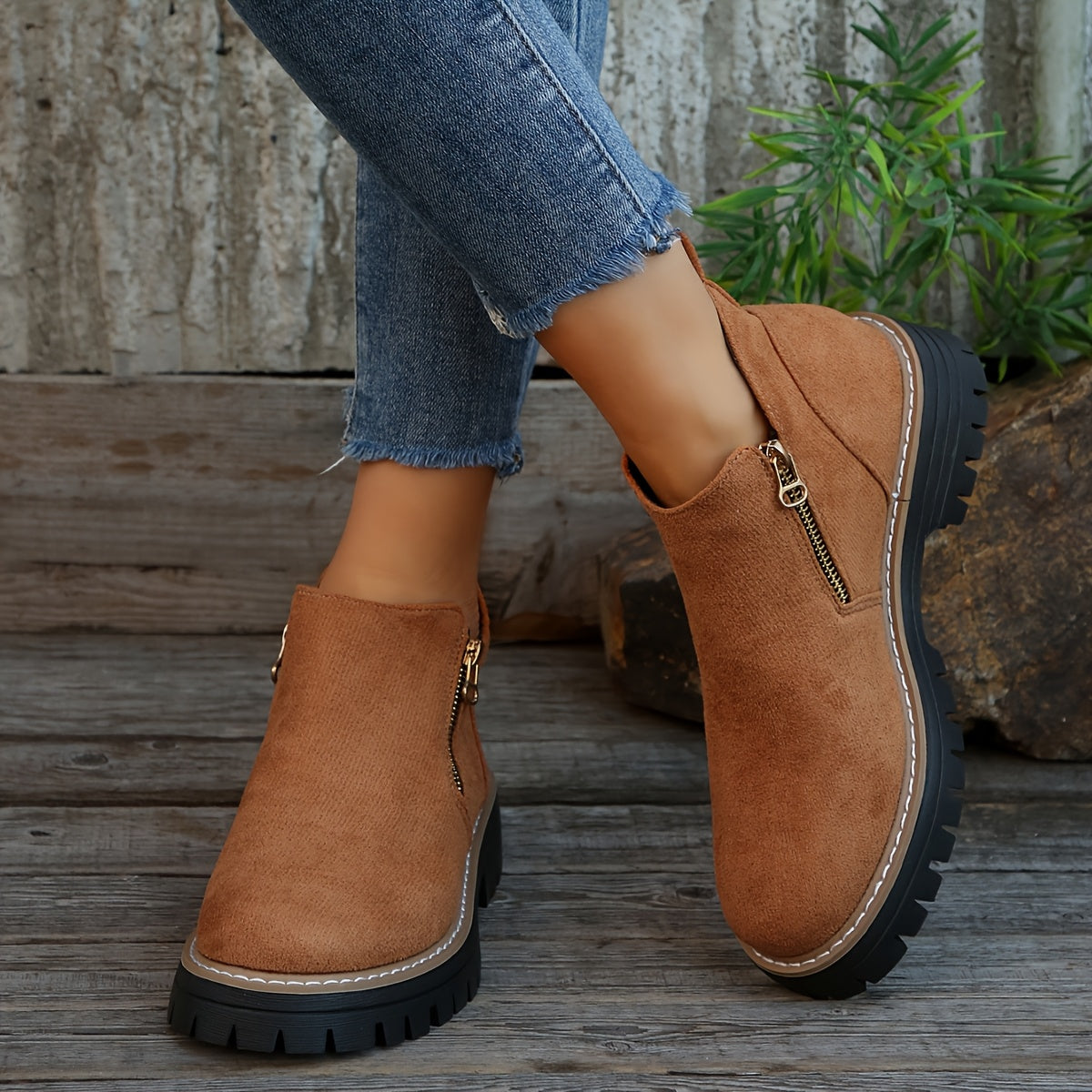 Valenne™ – Stylish and Comfortable Damboots with Zipper