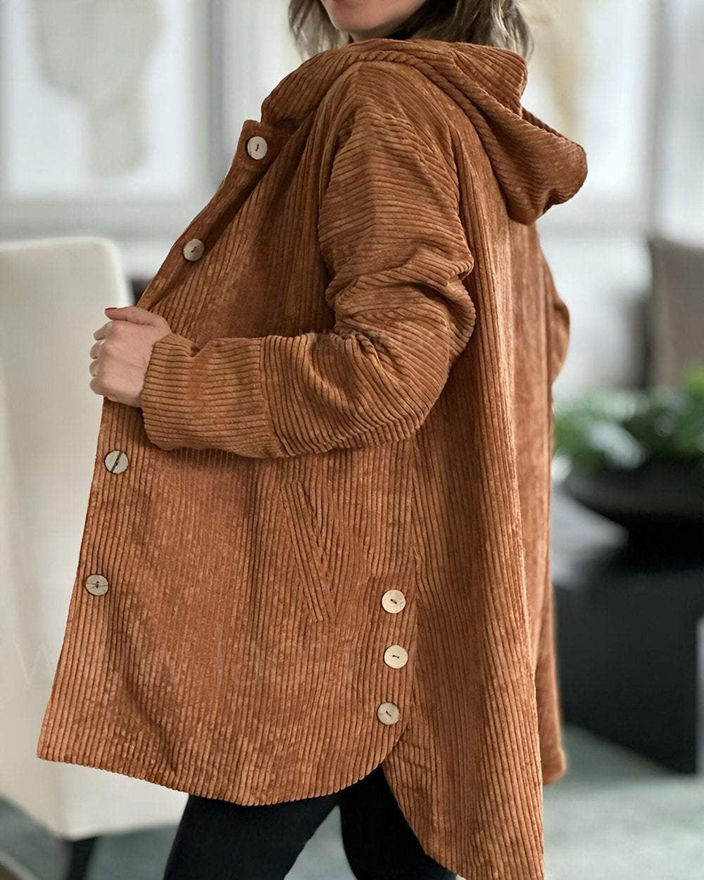 Amélie | Bordeaux Corduroy Coat