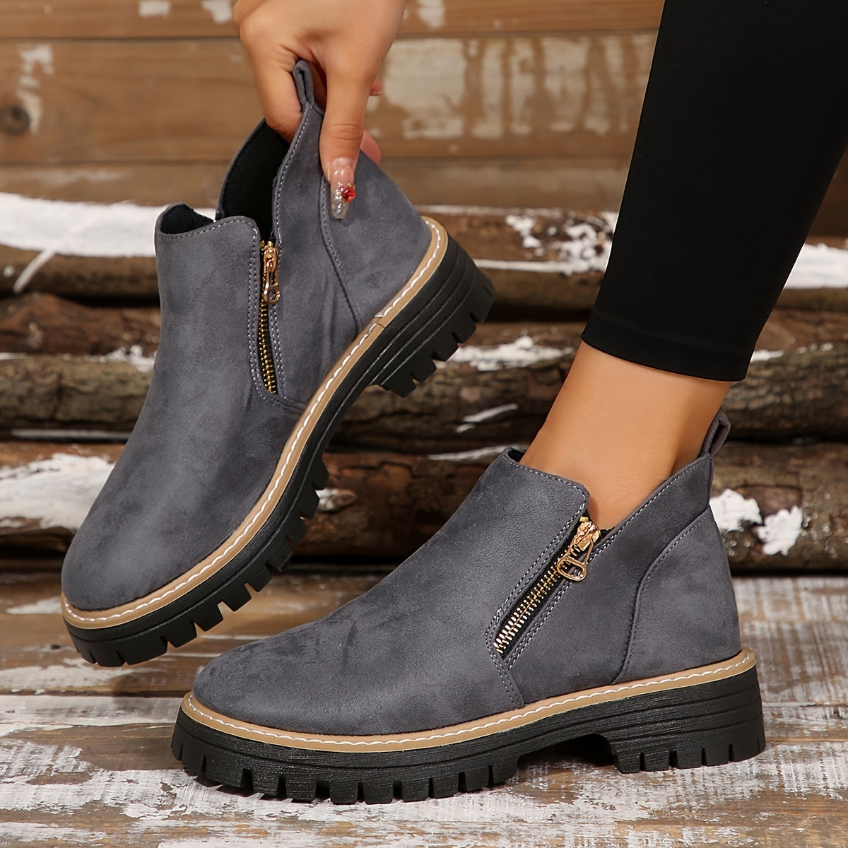 Valenne™ – Stylish and Comfortable Damboots with Zipper